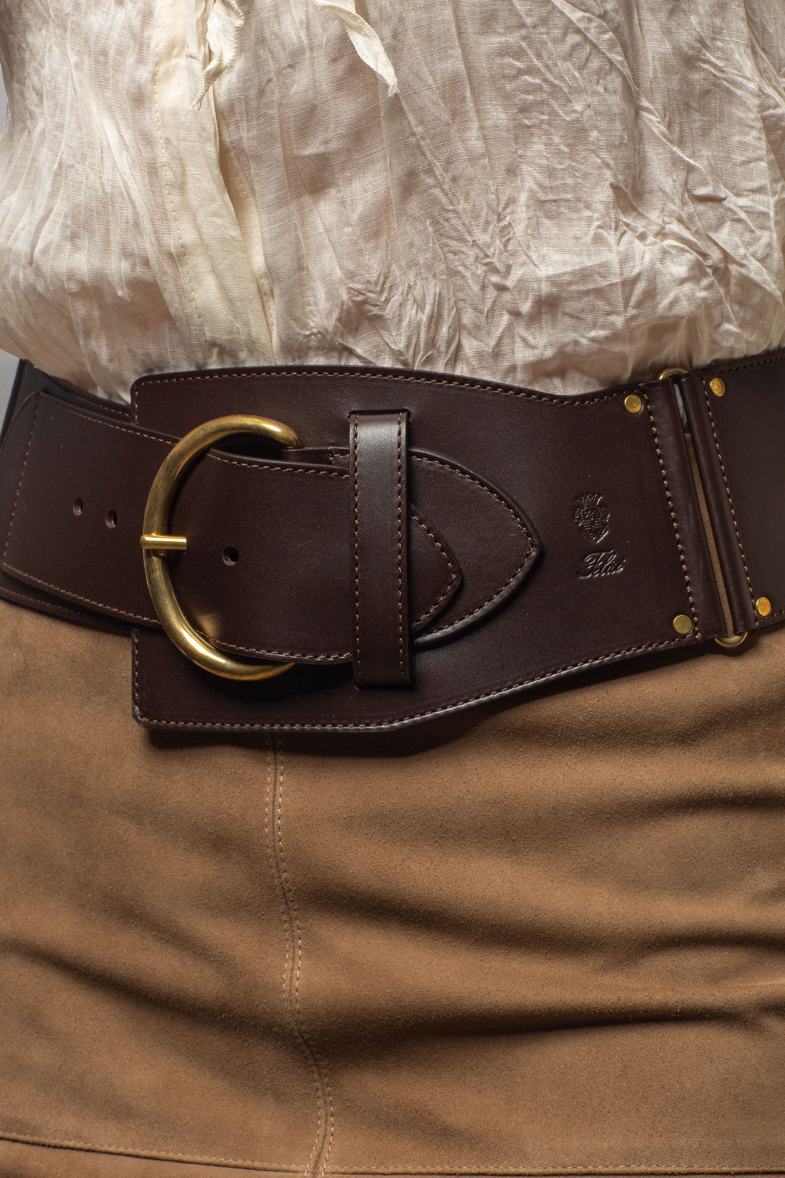 Felisi Anita Wide Leather Belt W/ Brass Buckle In Chocolate Ladies - Accessories - *Belt