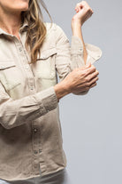 Misty Sand Washed Jean Shirt In Beige - AXEL'S