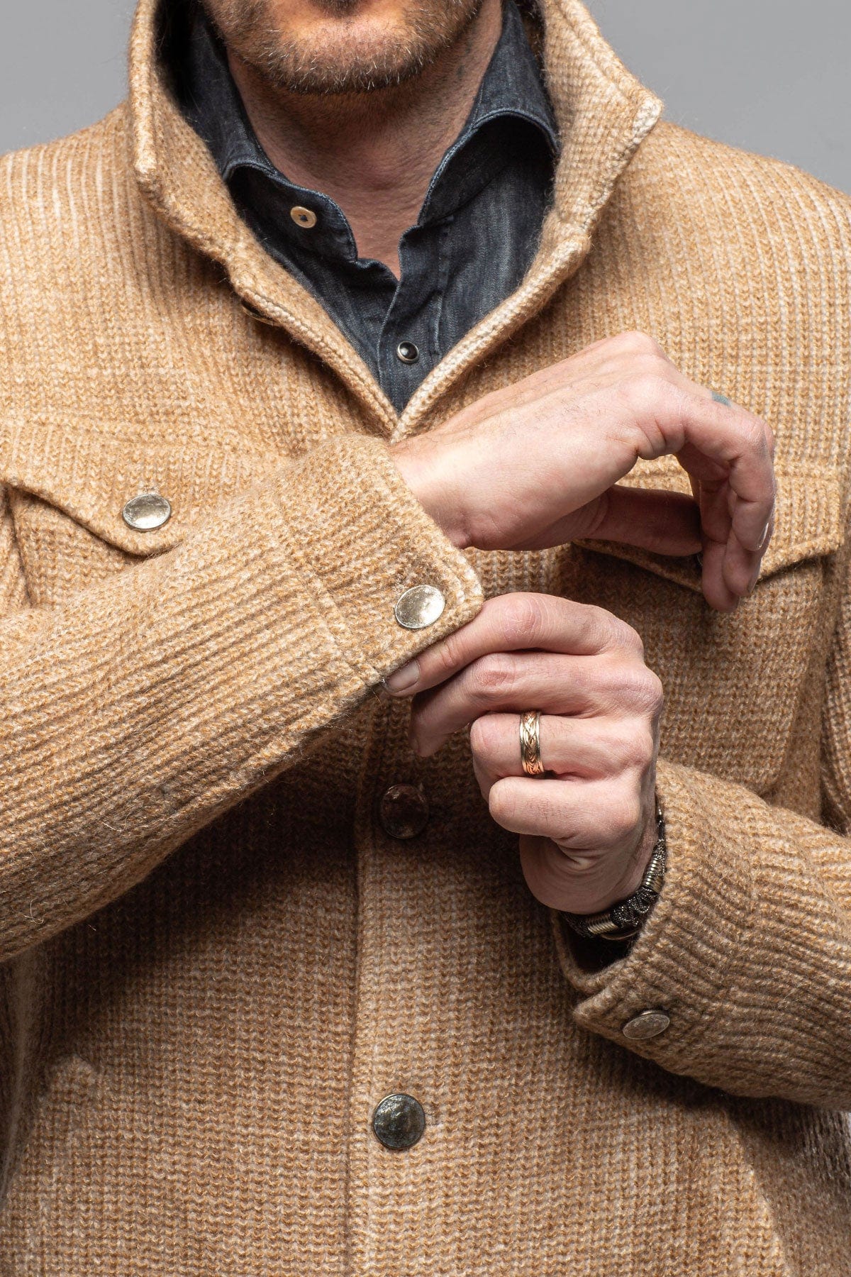 Wrangell Knit Jacket In Camel - AXEL'S