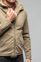 Pitcairn Light Jacket In Greige - AXEL'S