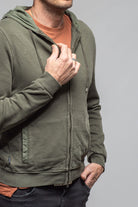 Sibut Zip Hoddie In Olivine - AXEL'S