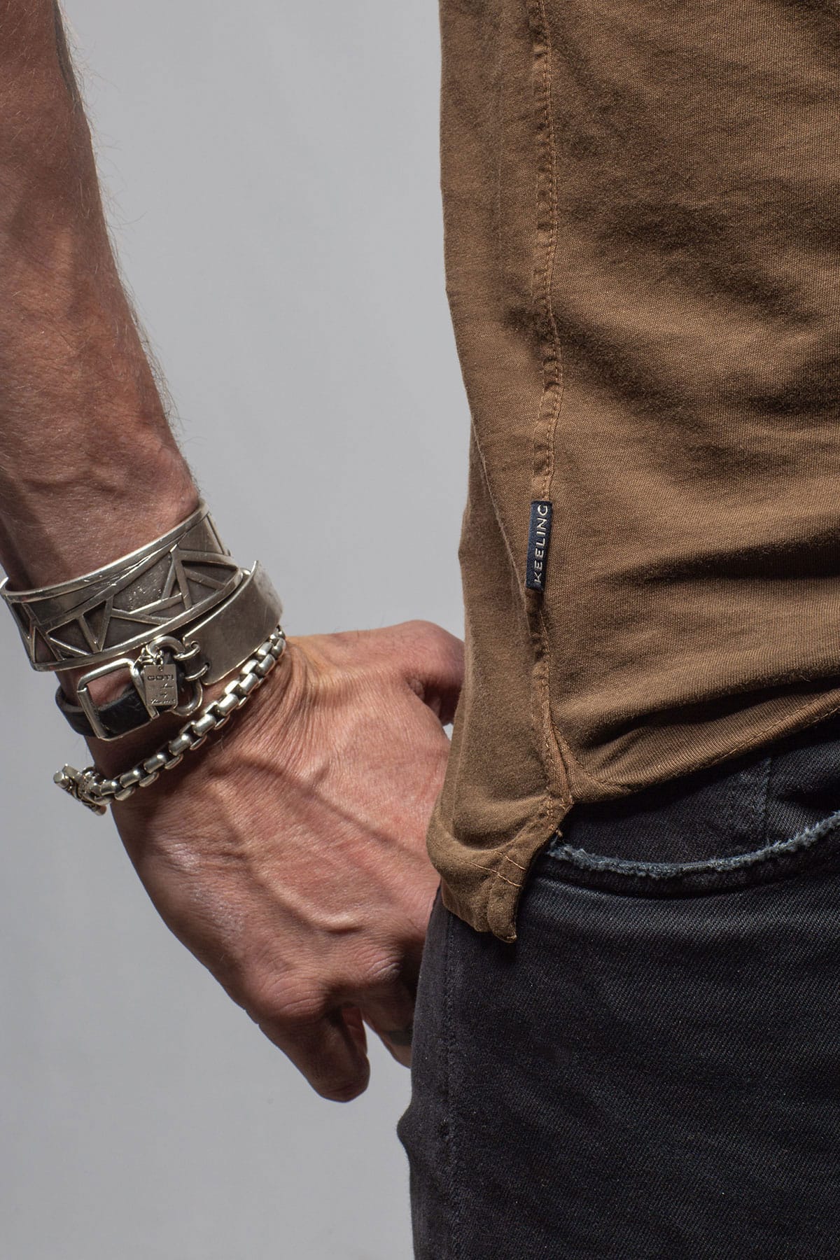 Keeling Siput SS Shirt In Mocha Mens - Shirts - T-Shirts