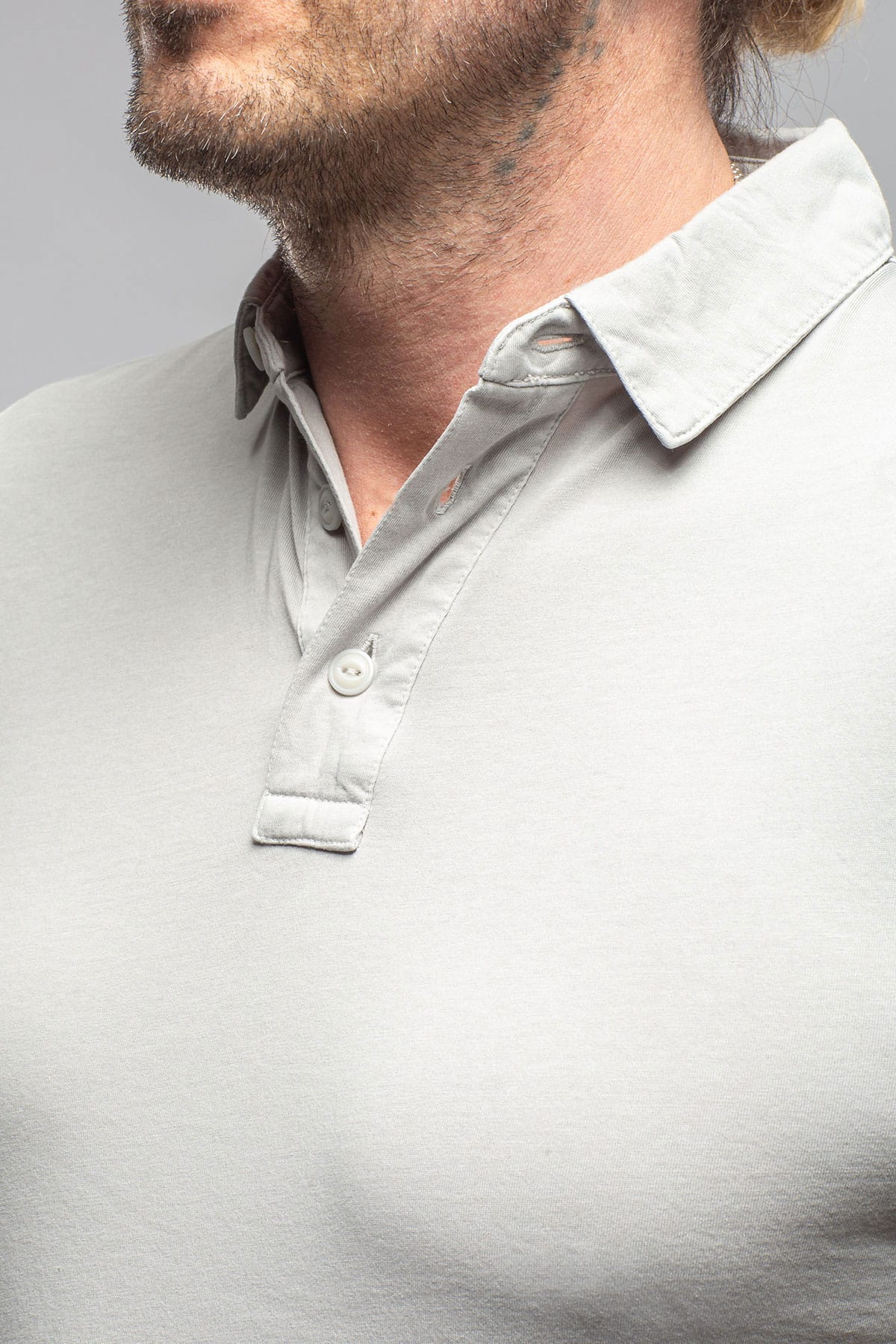 Tauranga Polo In Greige - AXEL'S