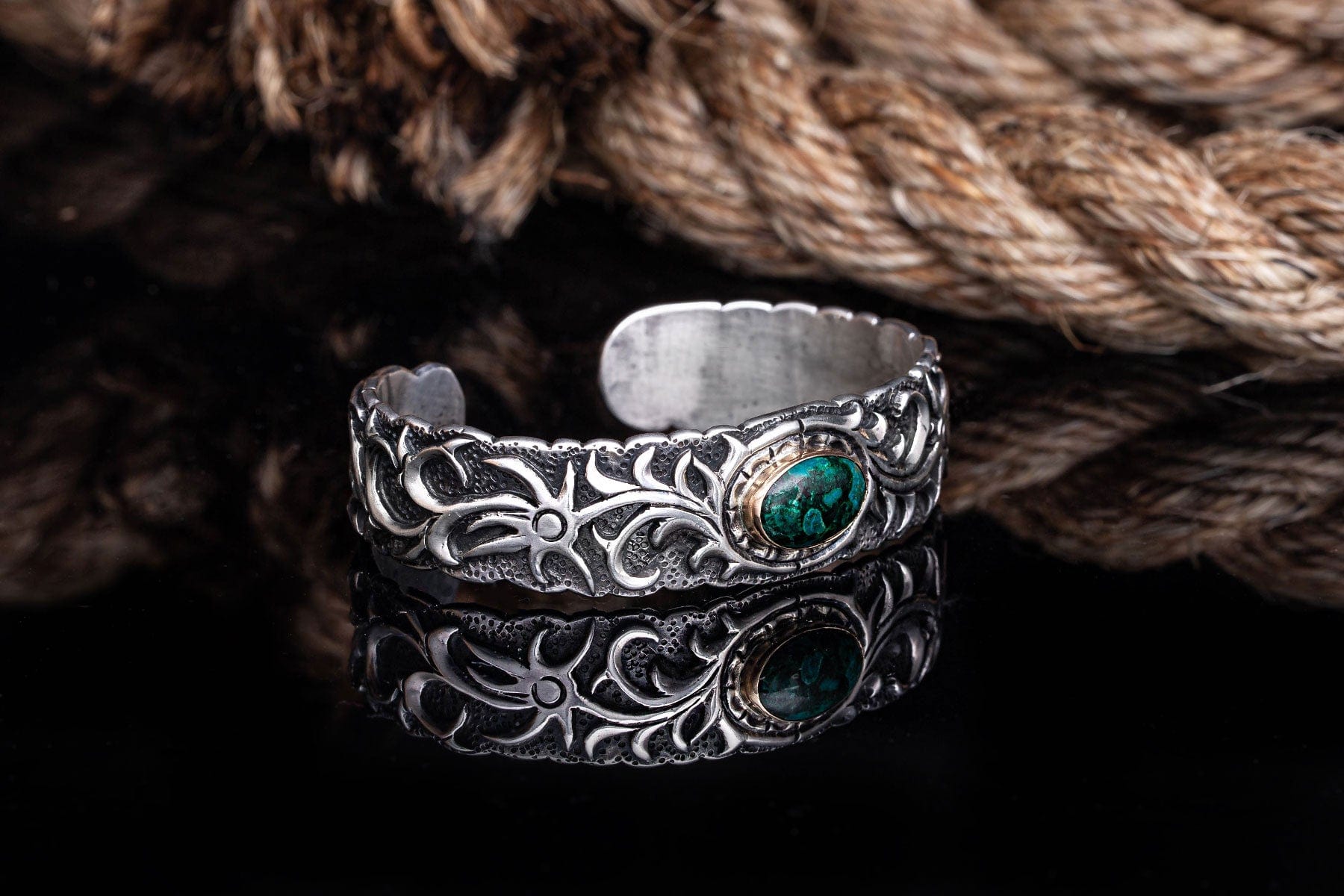 LD #12 Silver & Chrysocolla Cuff - AXEL'S