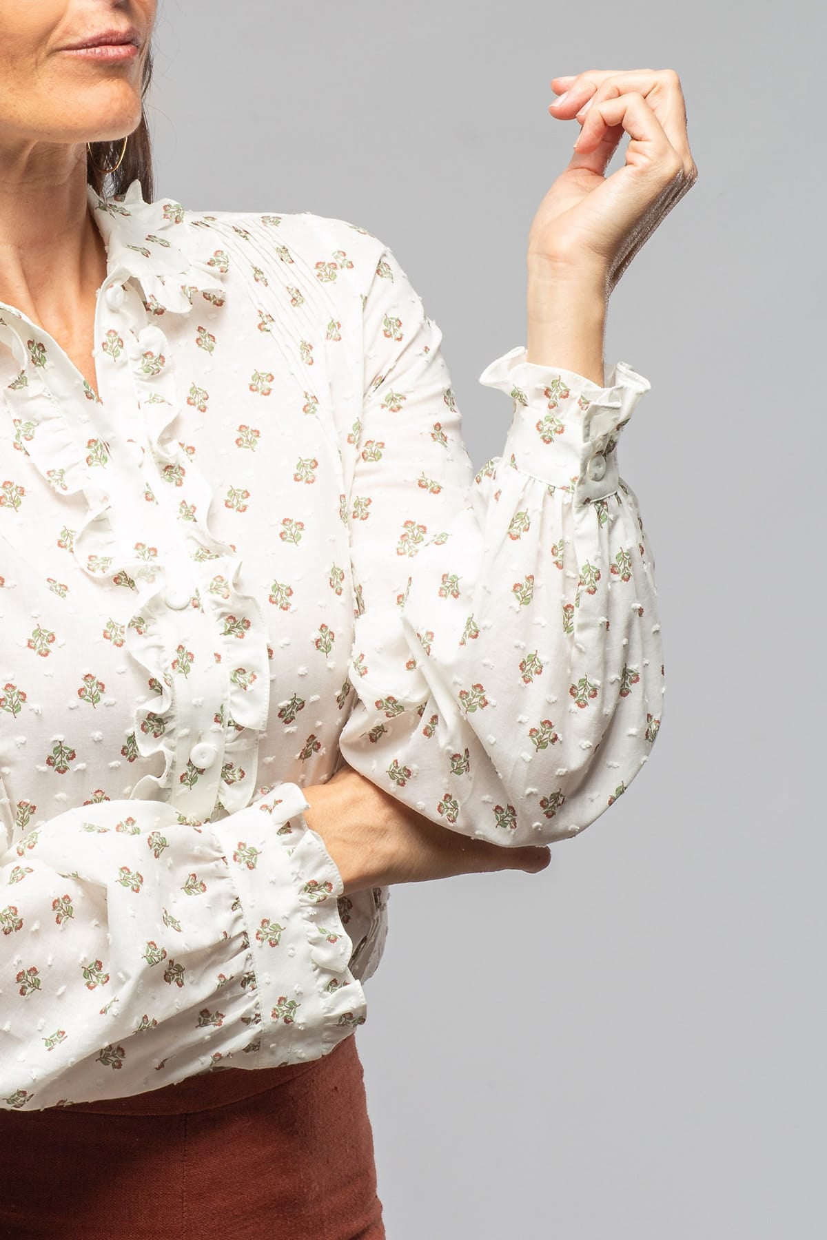 Liesl Cotton Ruffle Shirt Floral Print In White - AXEL'S