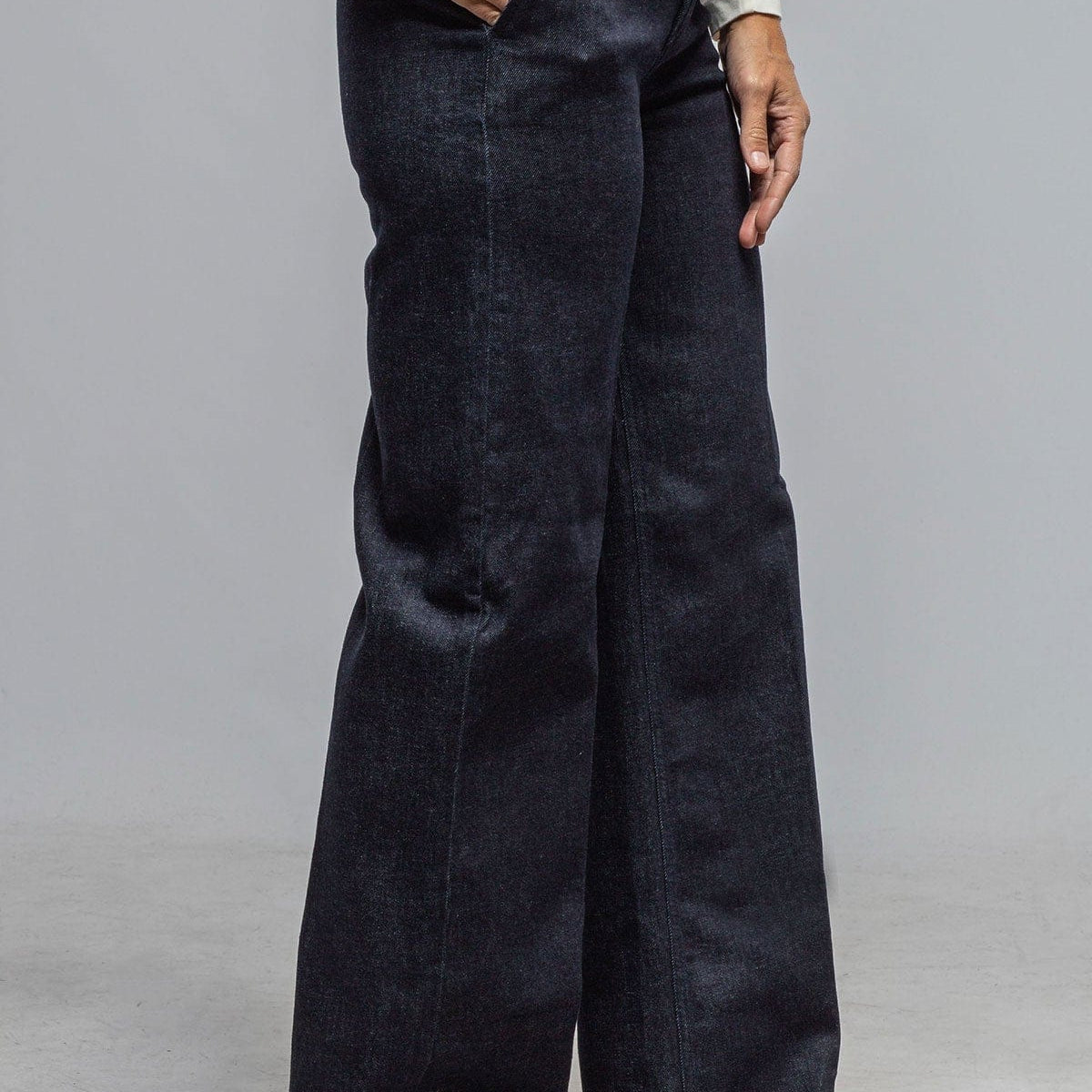 Authentic Comfort Denim In Fashion Rinsed AXEL'S