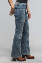 Mac Jeans MAC Boot Pocket in River Blue Random Wash Ladies - Pants - Jeans