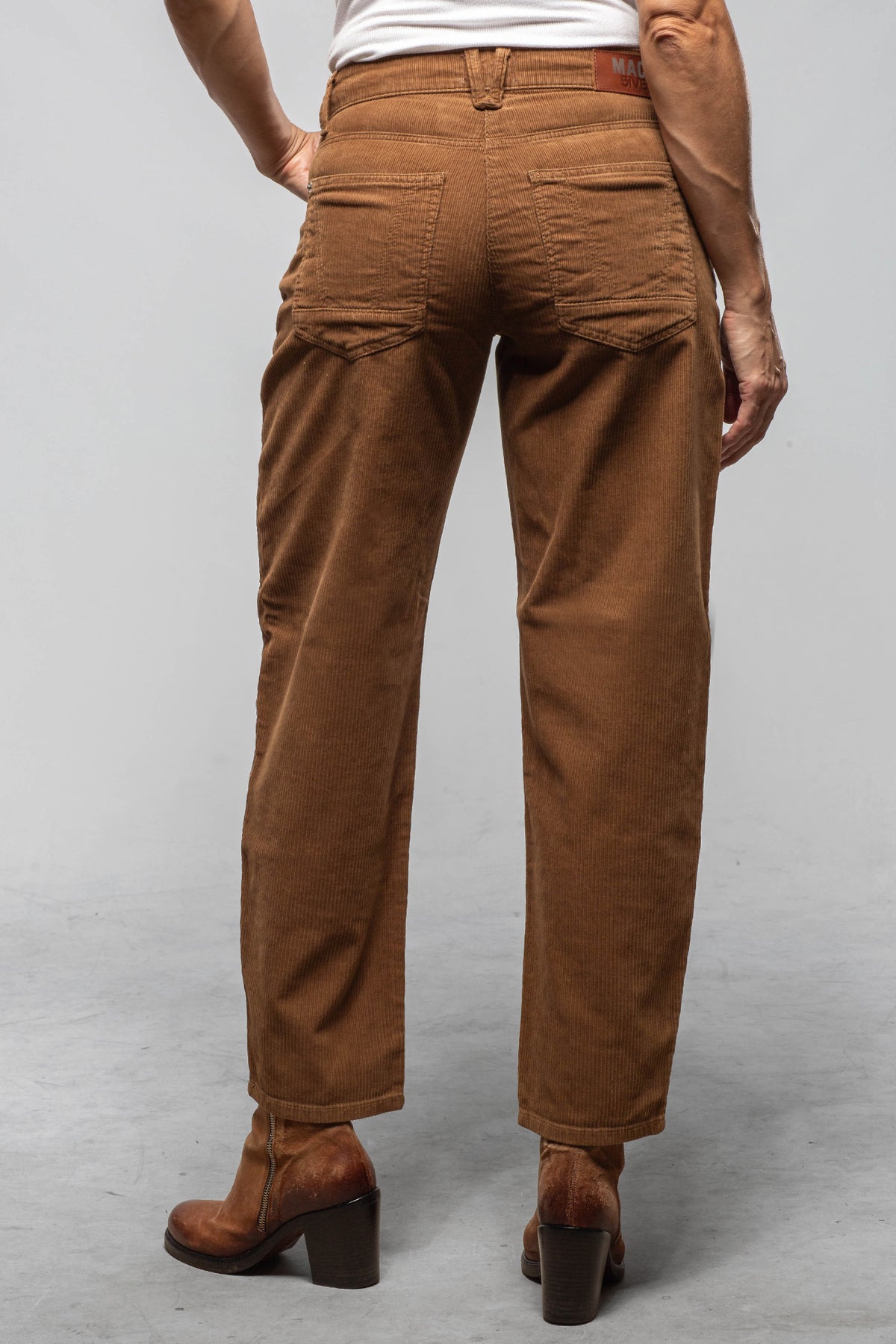 Mac Jeans MAC Danni 2.3 Corduroy In Toasted Coconut Ladies - Pants - Jeans