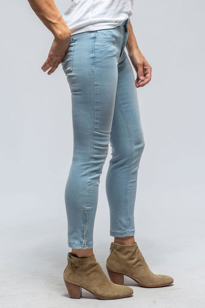 Mac Jeans MAC Dream Chic in Summer Blue Wash Ladies - Pants - Jeans