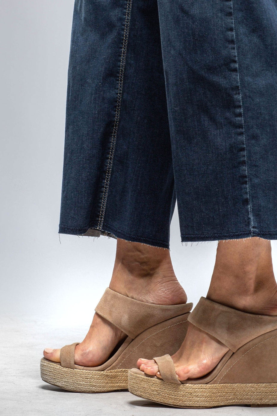 MAC JEANS US visual data 4