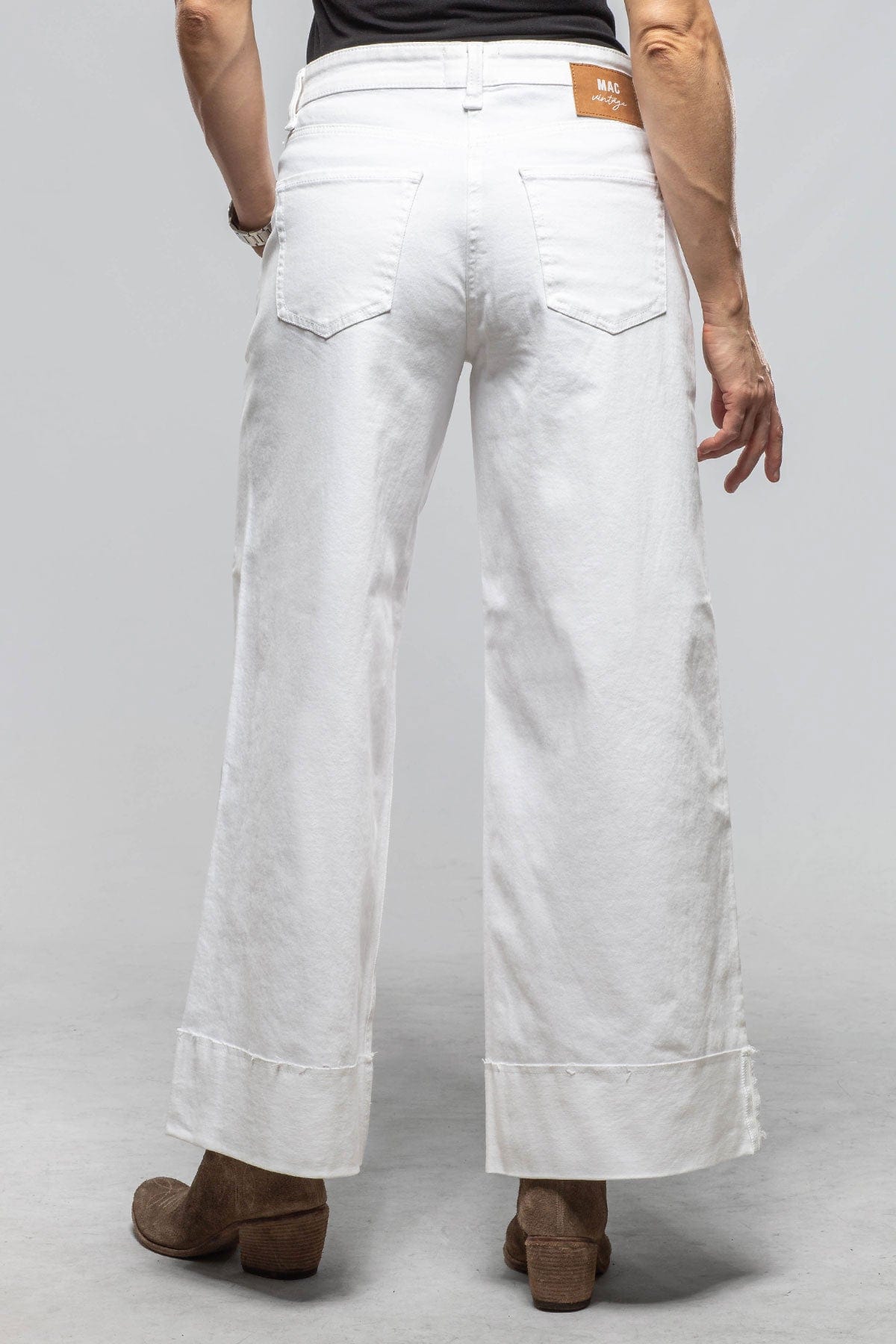 Mac Jeans MAC Nevada Super Wide Rigid Cotton In White Ladies - Pants - Jeans