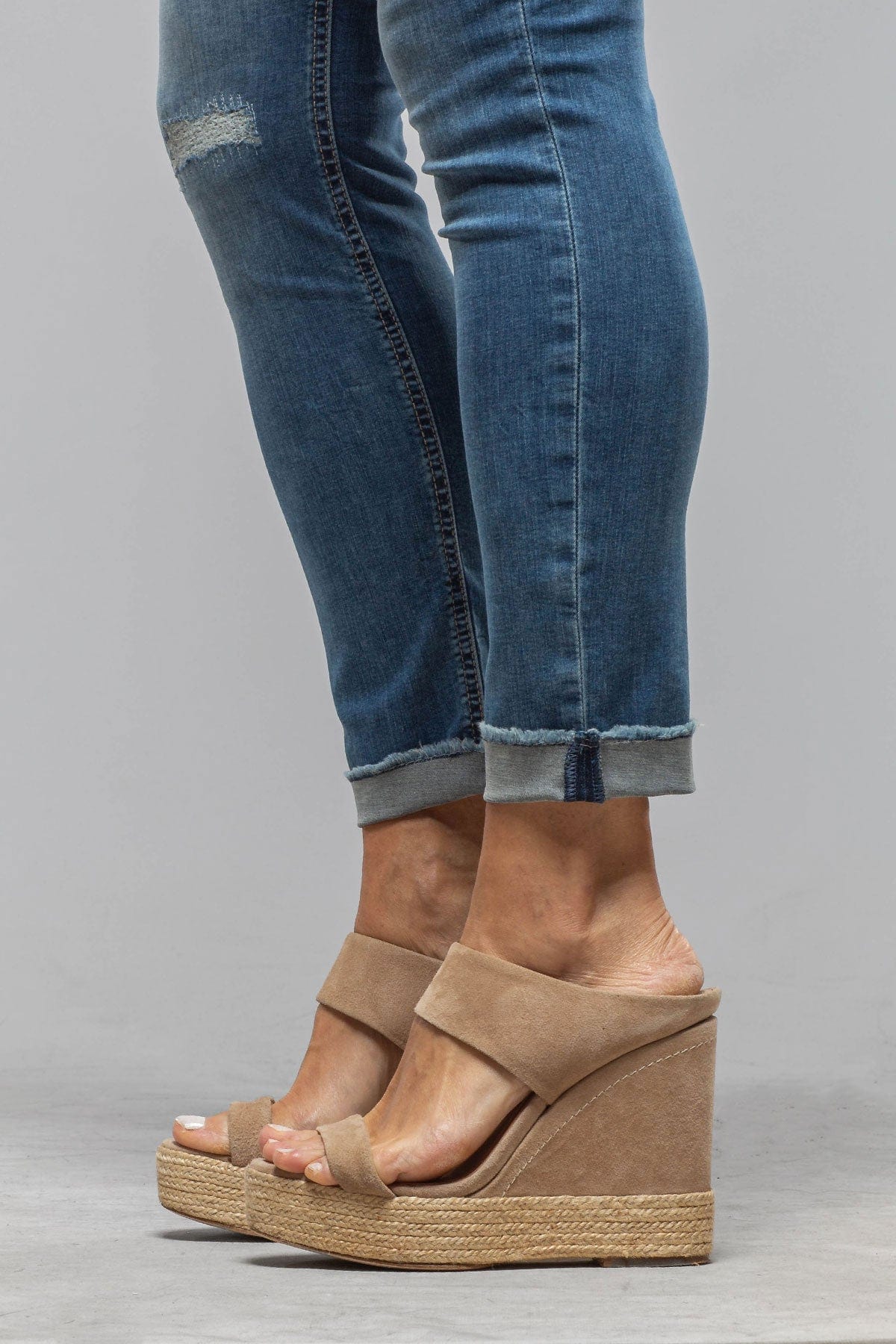MAC Rich Slim Cropped Fringe in Navy Heavy Destroyed - AXEL'S