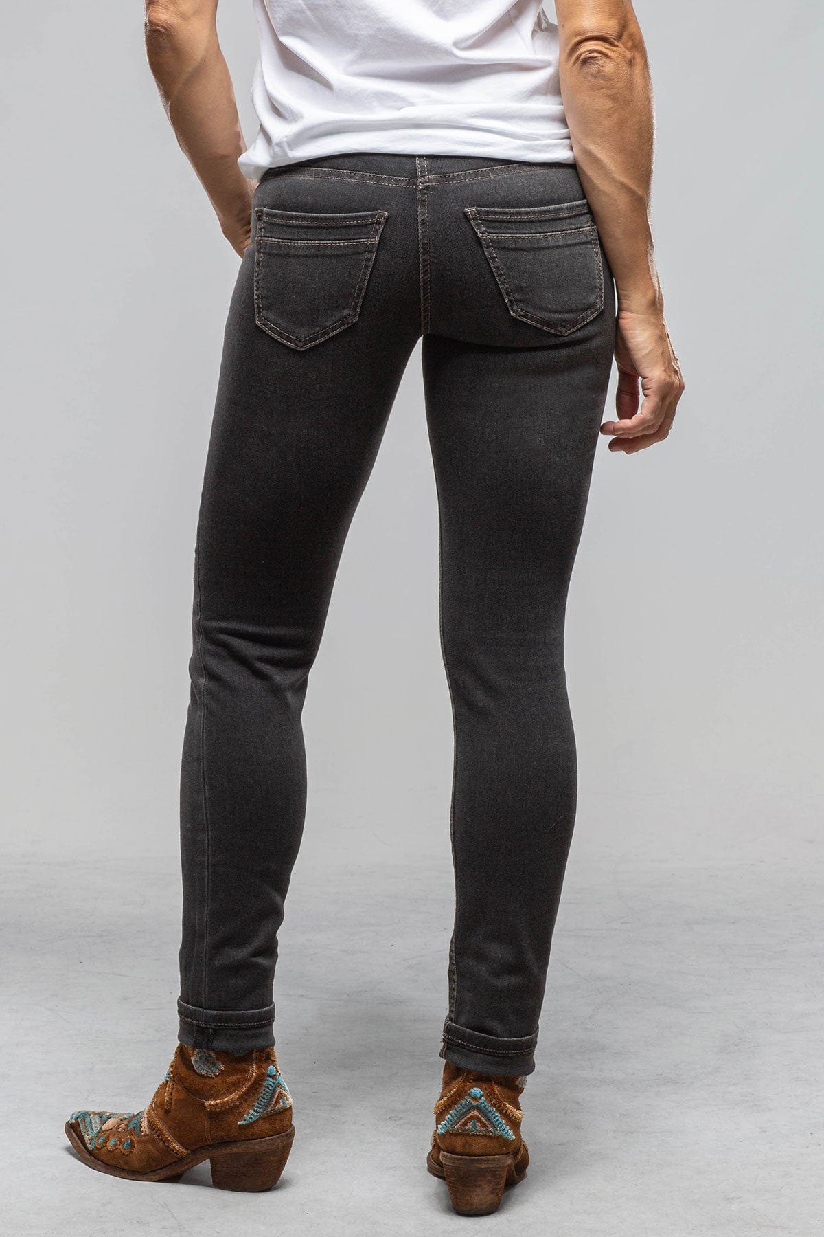 MAC Rich Slim In Fancy Brown Black - AXEL'S