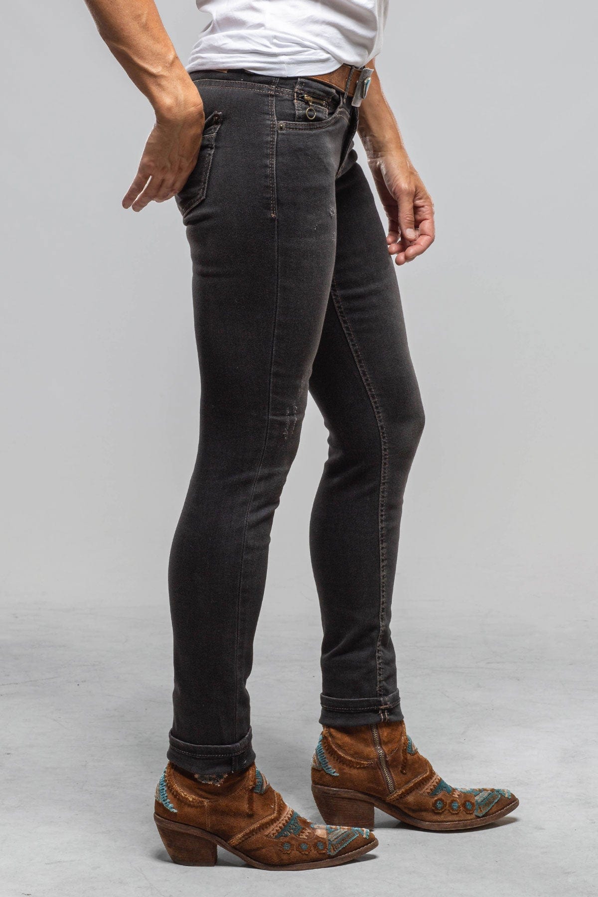 MAC Rich Slim In Fancy Brown Black - AXEL'S