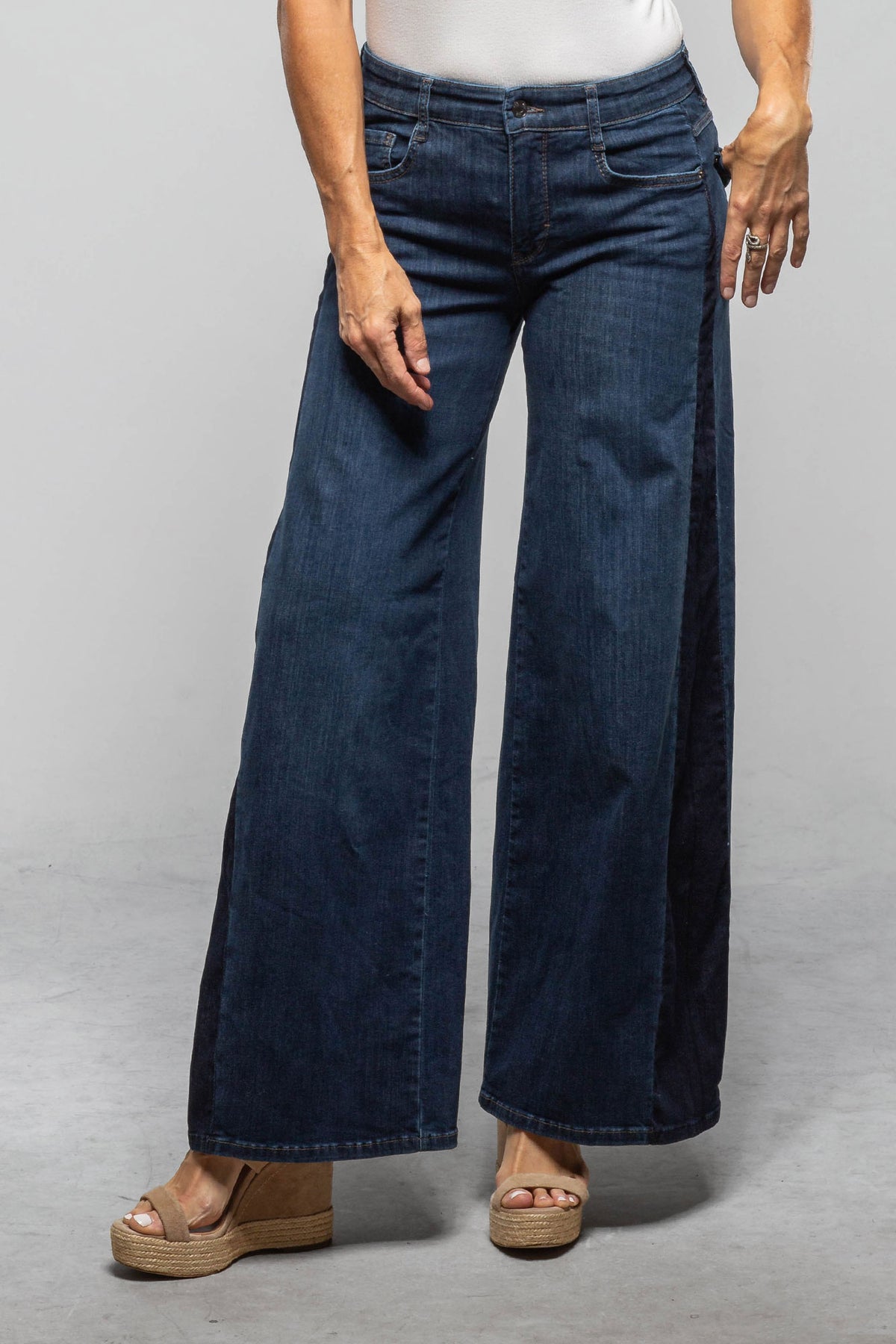 Mac Jeans MAC Wide Vedge In Dark Sky Blue Ladies - Pants - Jeans