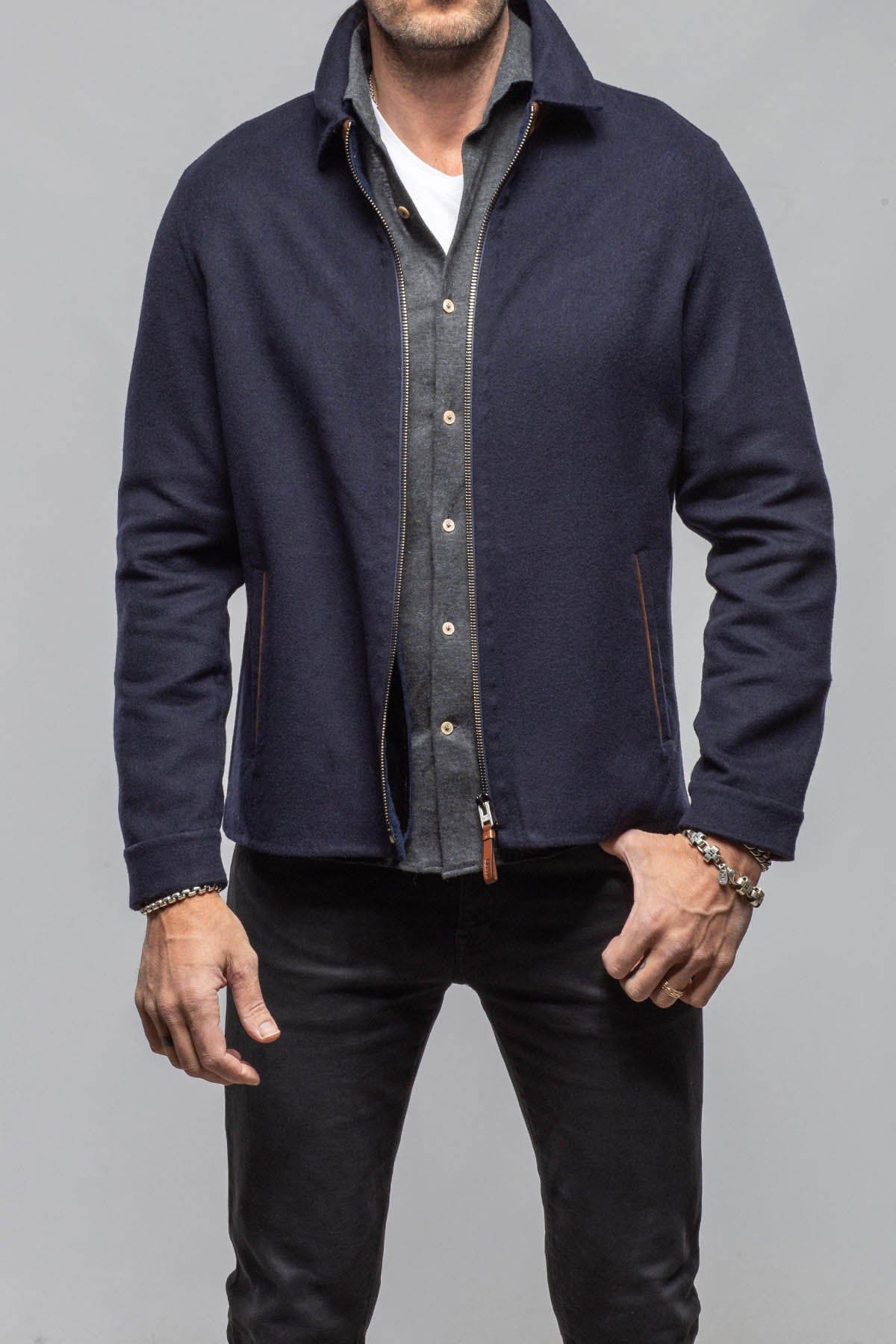 Boulder Zip Jacket In Navy Wool-Silk Blend - AXEL'S