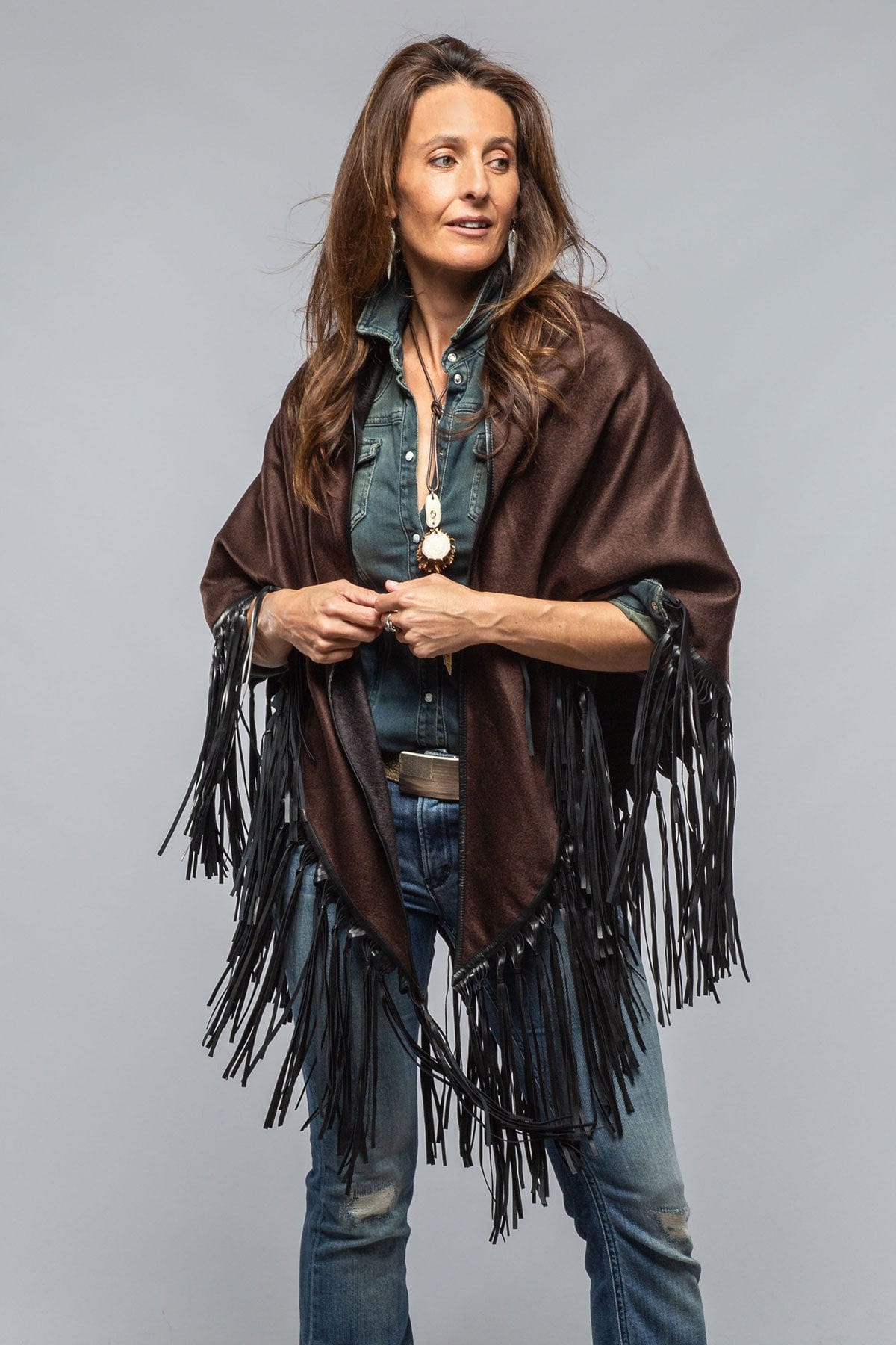 Ponderosa Reversible Cashmere Fringe Shawl In Midnight/Chocolate - AXEL'S