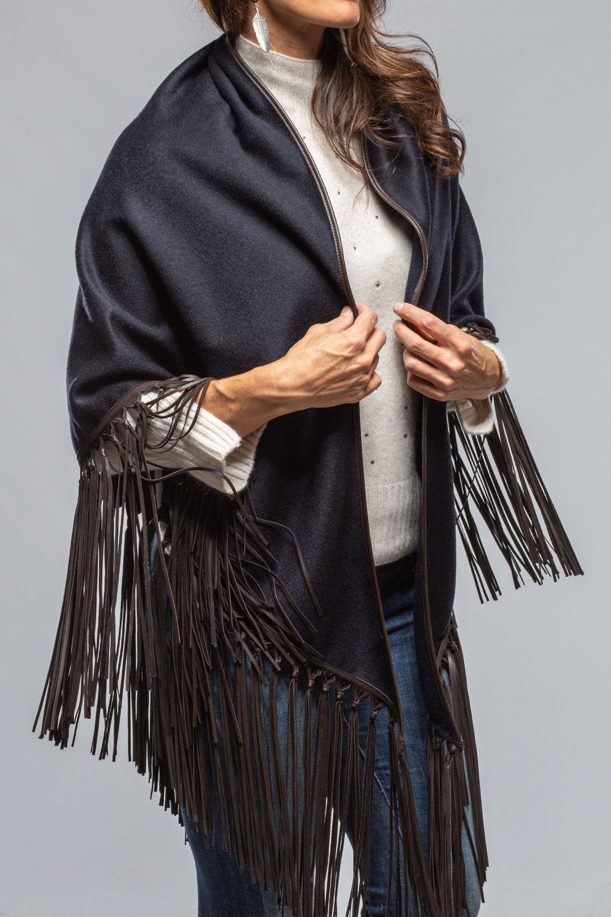 Ponderosa Reversible Cashmere Fringe Shawl In Midnight/ Black - AXEL'S