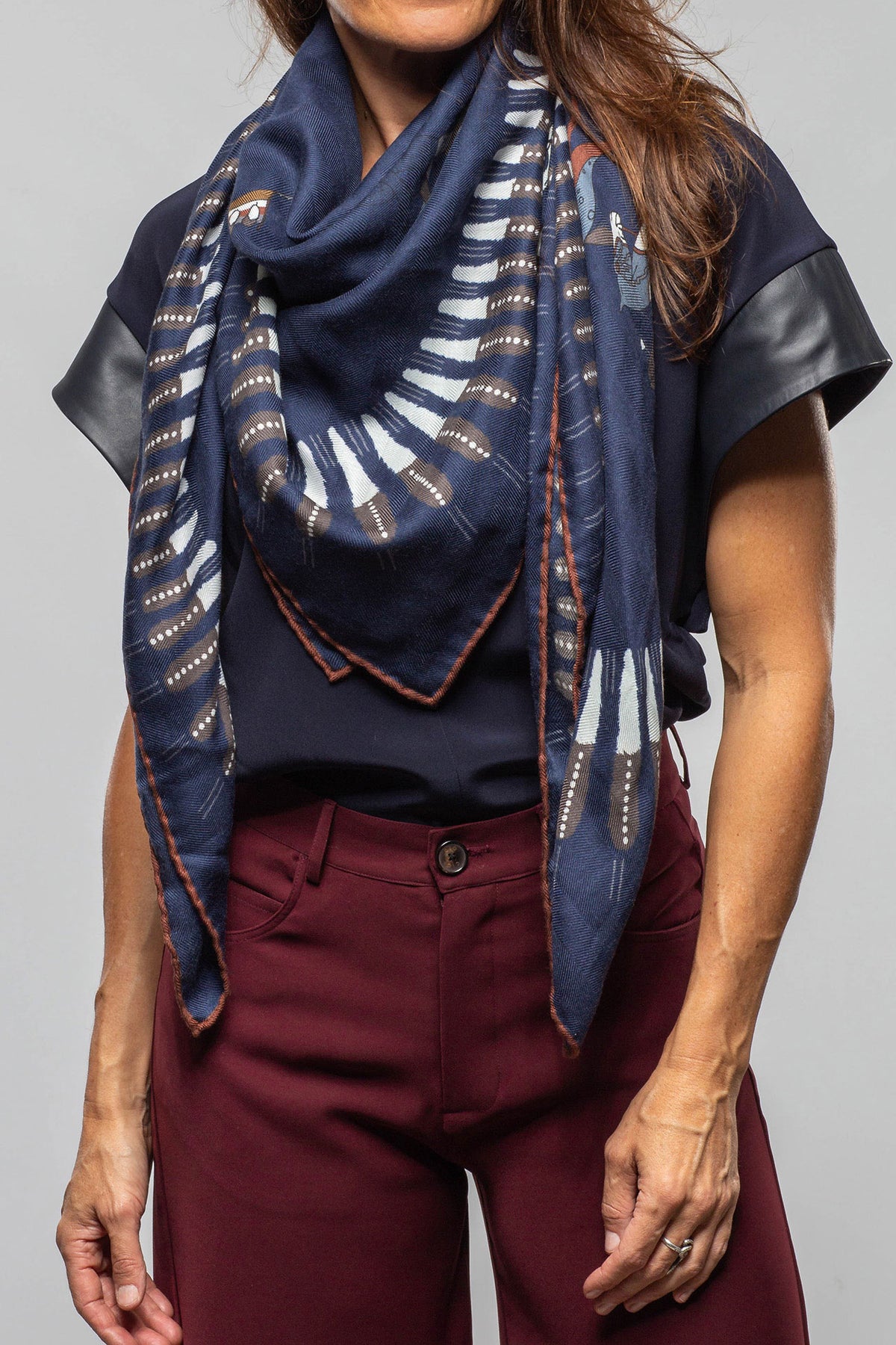 Rani Arabella American Indian Cashmere Scarf In Navy Ladies - Accessories - Scarves