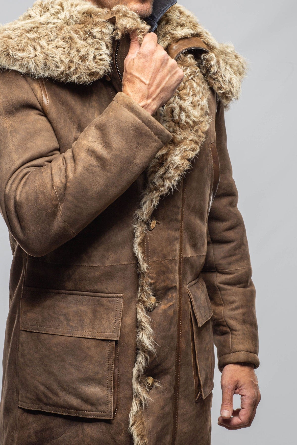 Rustic Mid length Shearling In Anticato - AXEL'S