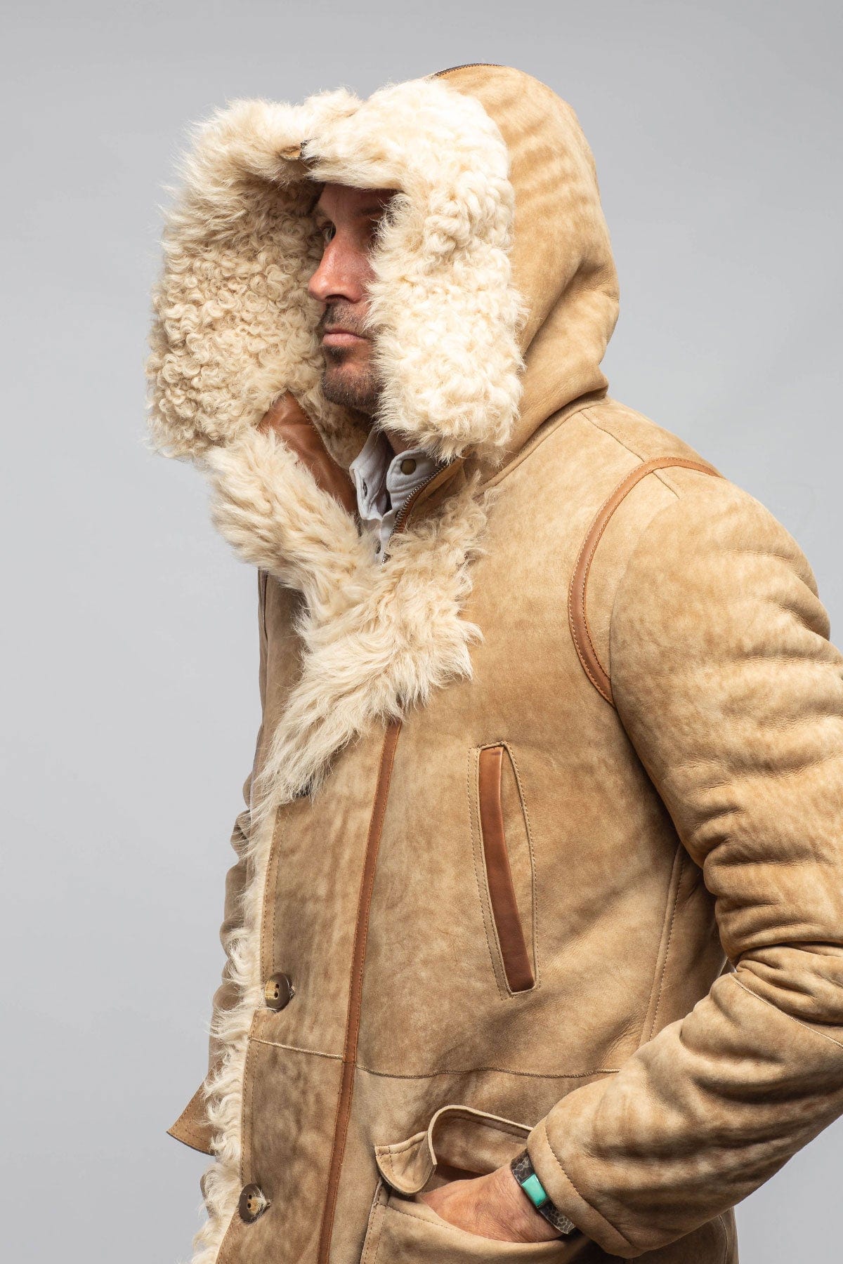 Rustic Mid length Shearling In Champagne - AXEL'S