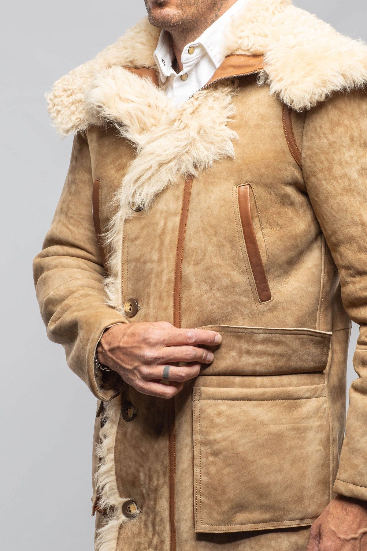 Rustic Mid length Shearling In Champagne - AXEL'S