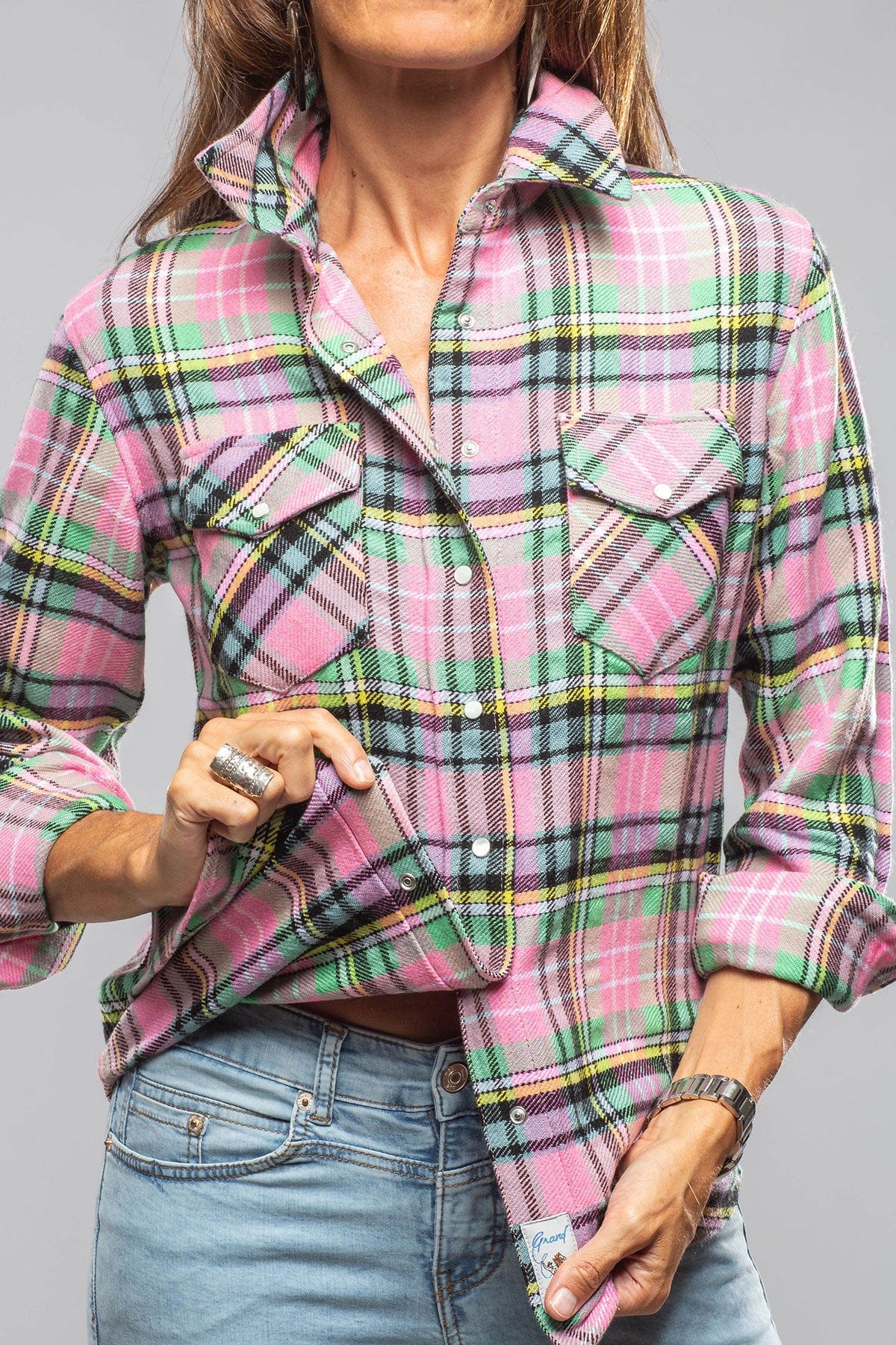 小物 CASHMERE FLANNEL CASHMERE DOWN STALL 小物 CASHMERE FLANNEL CASHMERE DOWN STALL THE CASHMERE DOWN