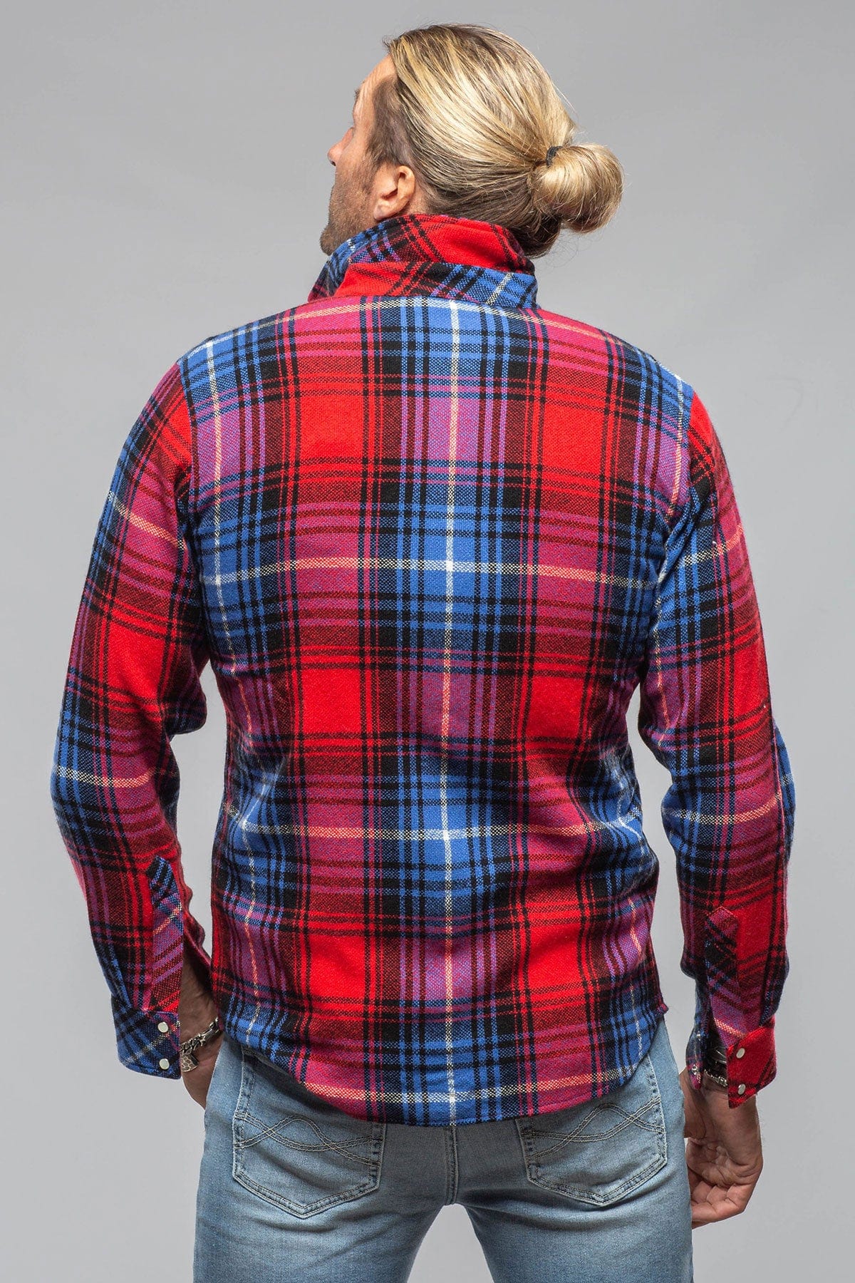 Multi Cash Snap Shirt Sweater In Red Cobalt - AXEL'S