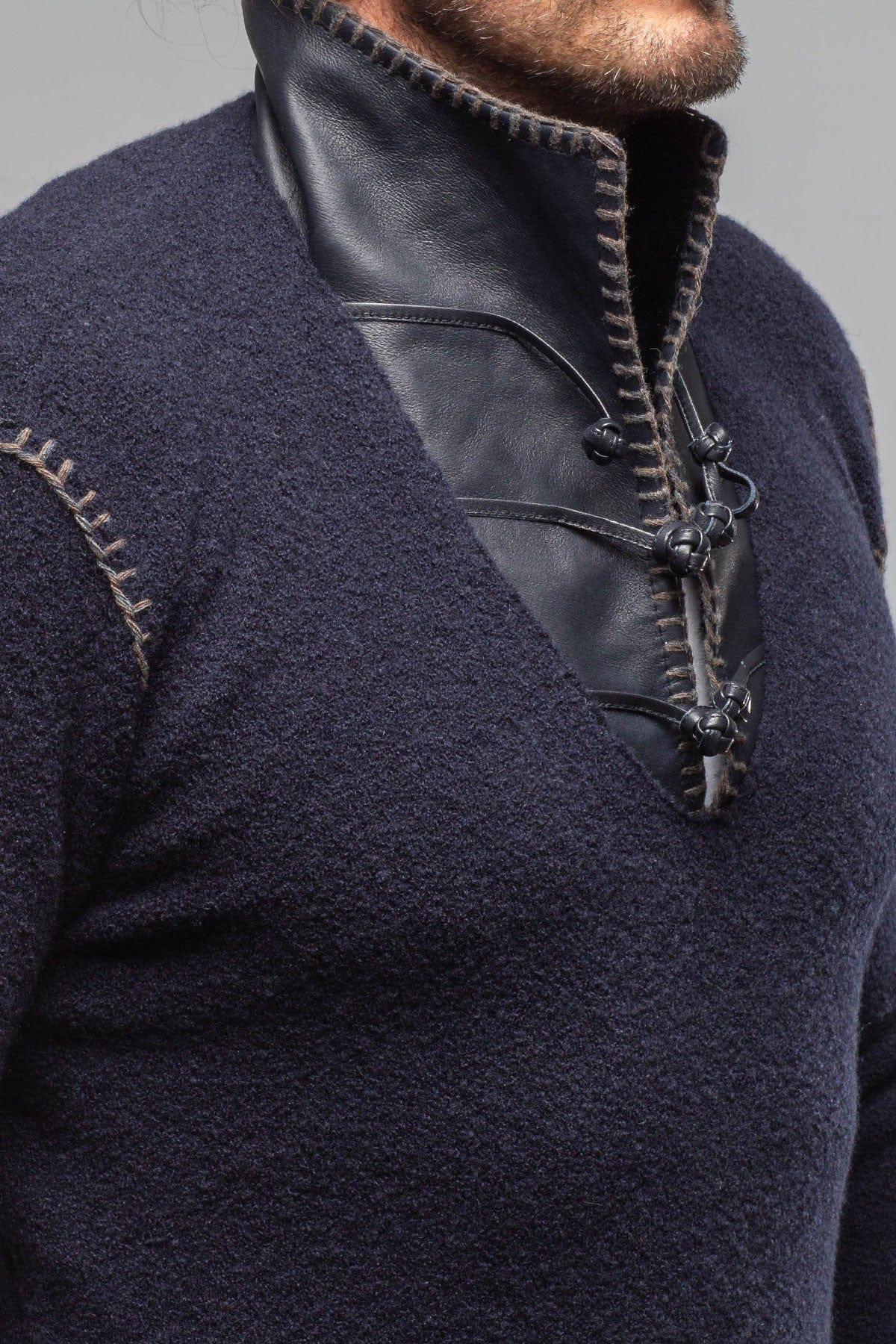 Saint Cashmere Shearling Sweater In Navy - AXEL'S