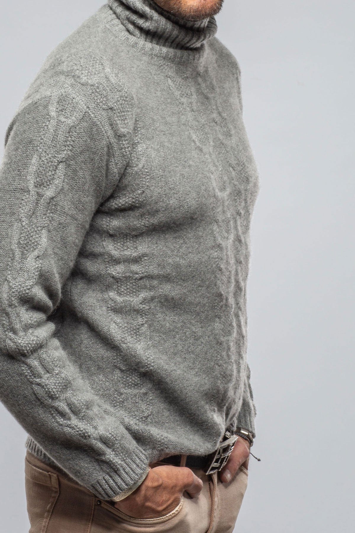 Thomas Cashmere Cable Sweater in Grey - AXEL'S