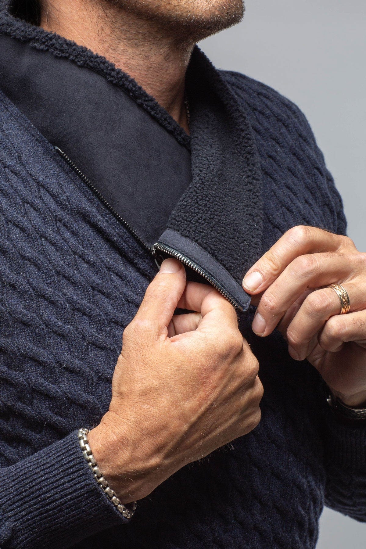 Timbers Cashmere Shearling Sweater In Navy - AXEL'S
