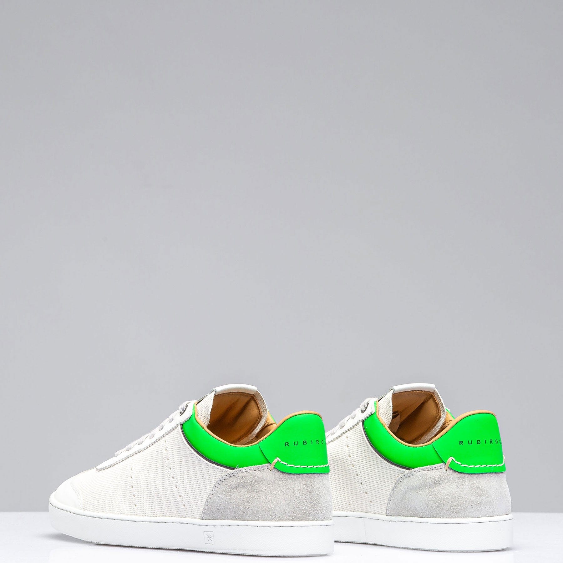 Dash Shoe In White/Green - AXEL'S