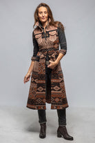 Badlands Long Vest In Brown - AXEL'S