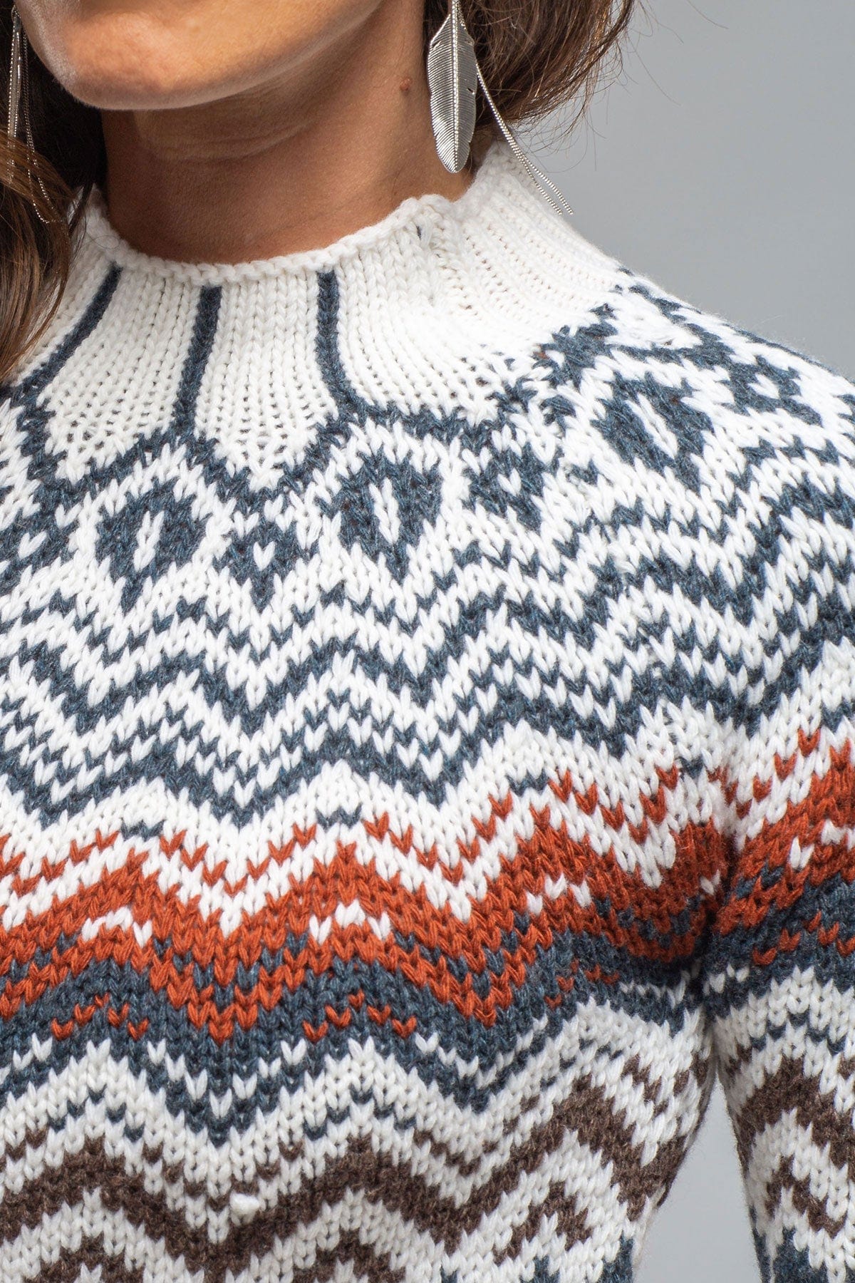 Cabin Sweater In Natural - AXEL'S