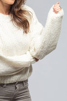 Coquette Cropped Sweater In Off White - AXEL'S