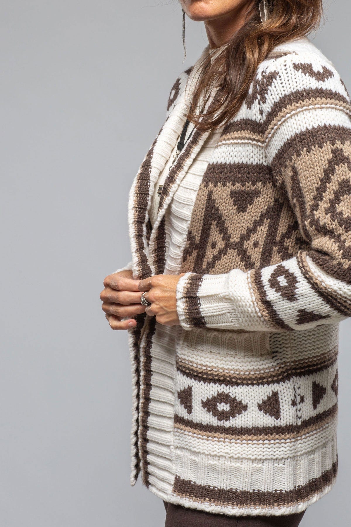 Evelyn Alaskan Knit Sweater In Brown - AXEL'S