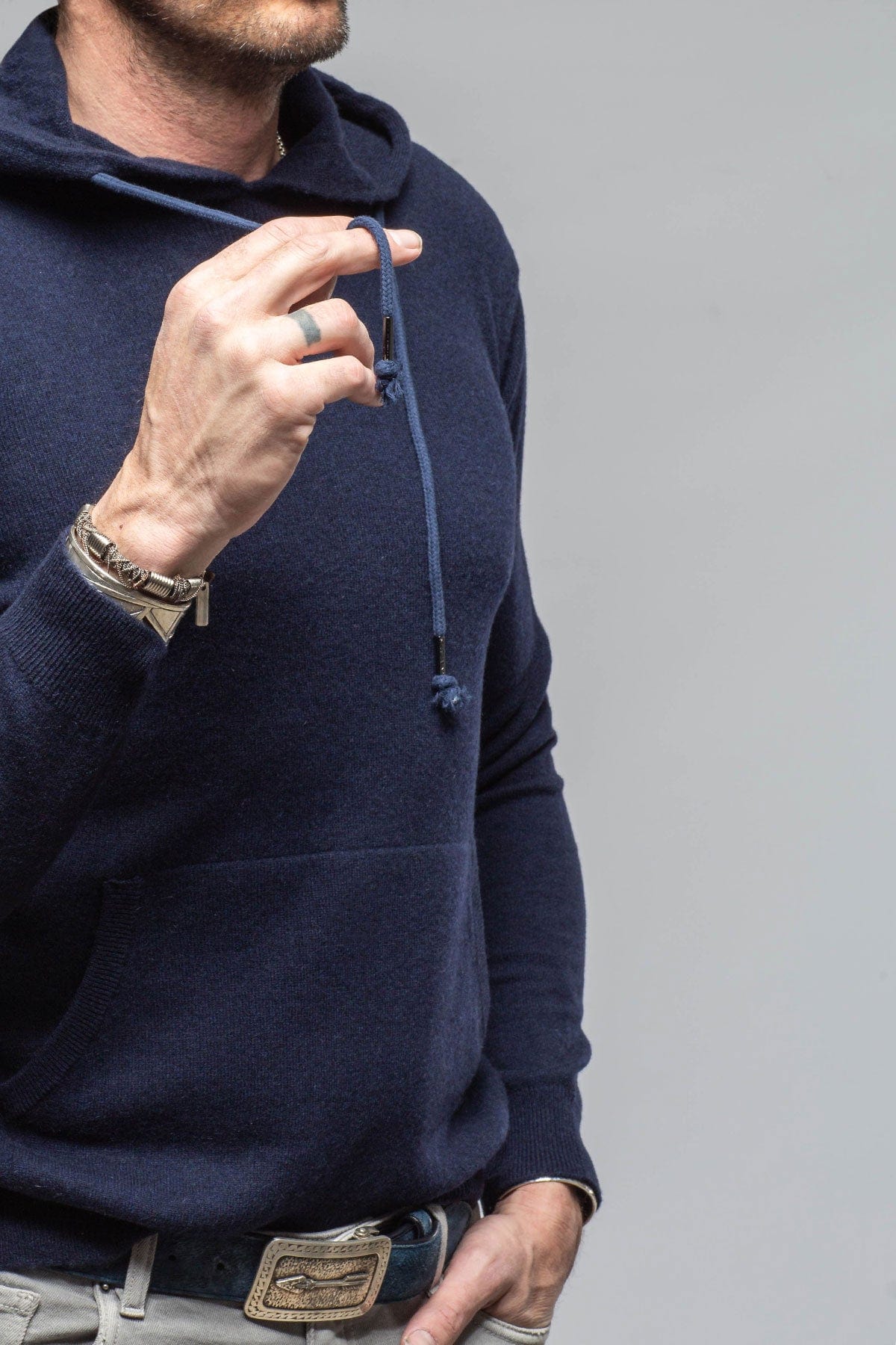 Florio II Cashmere Hoodie In Navy - AXEL'S