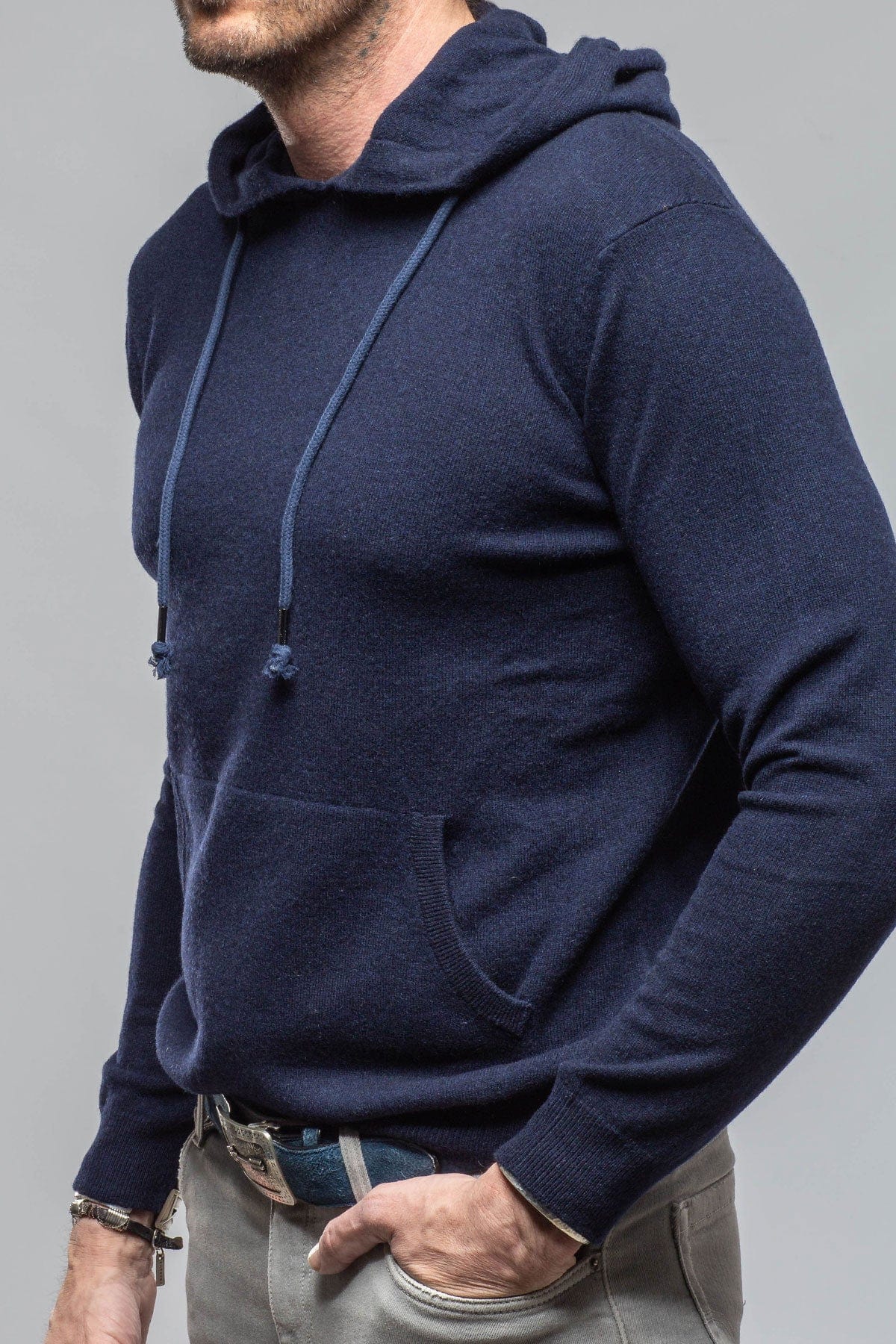 Florio II Cashmere Hoodie In Navy - AXEL'S