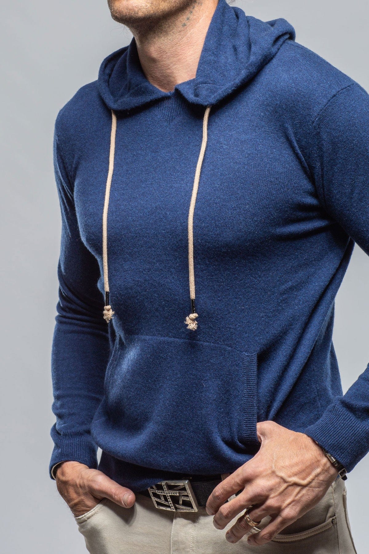 Florio II Cashmere Hoodie In Navy - AXEL'S