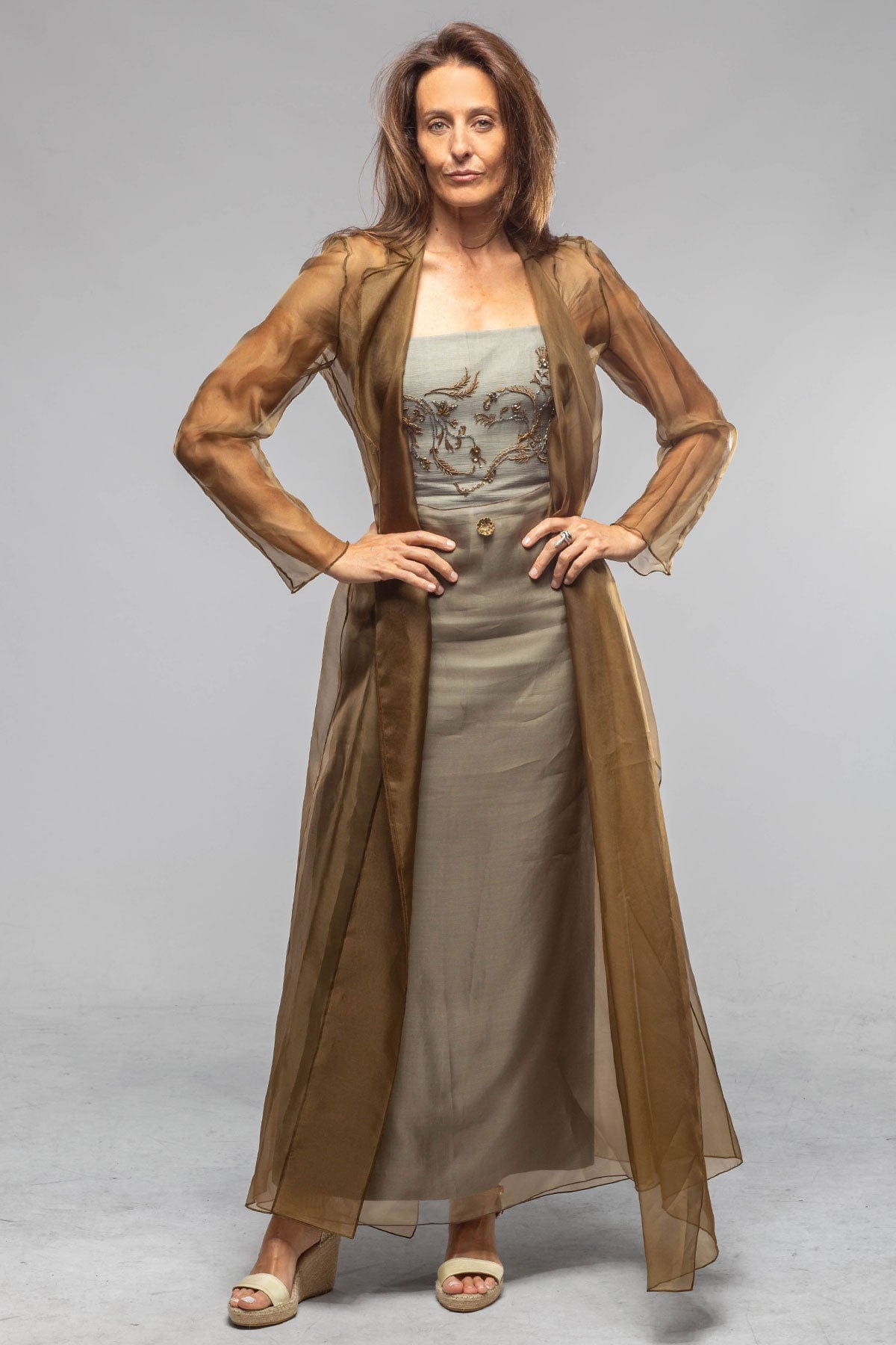 Brisa Long Organza Wrap In Toffee - AXEL'S