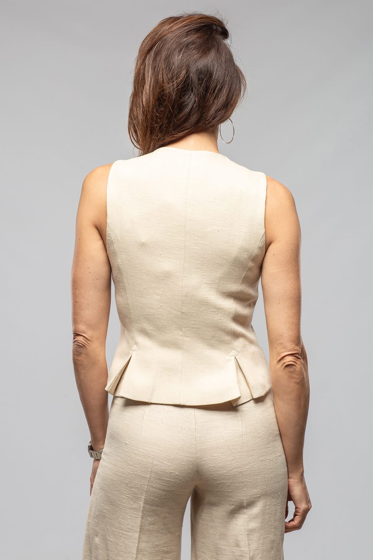 T.ba Georgina Linen Vest In Natural Ladies - Tailored - Vests