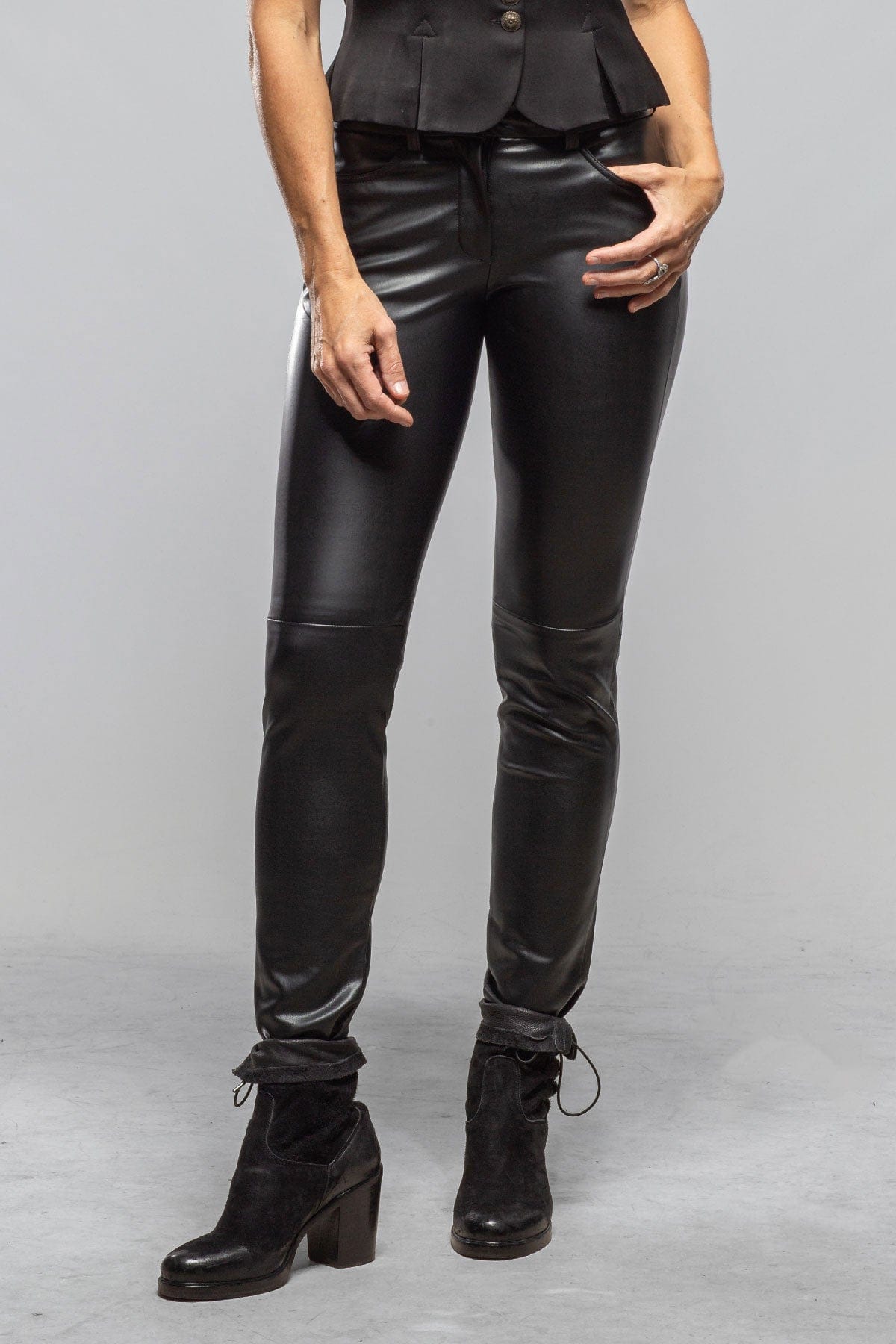 T.ba Georgina Sharkskin Vest In Black Ladies - Blouses