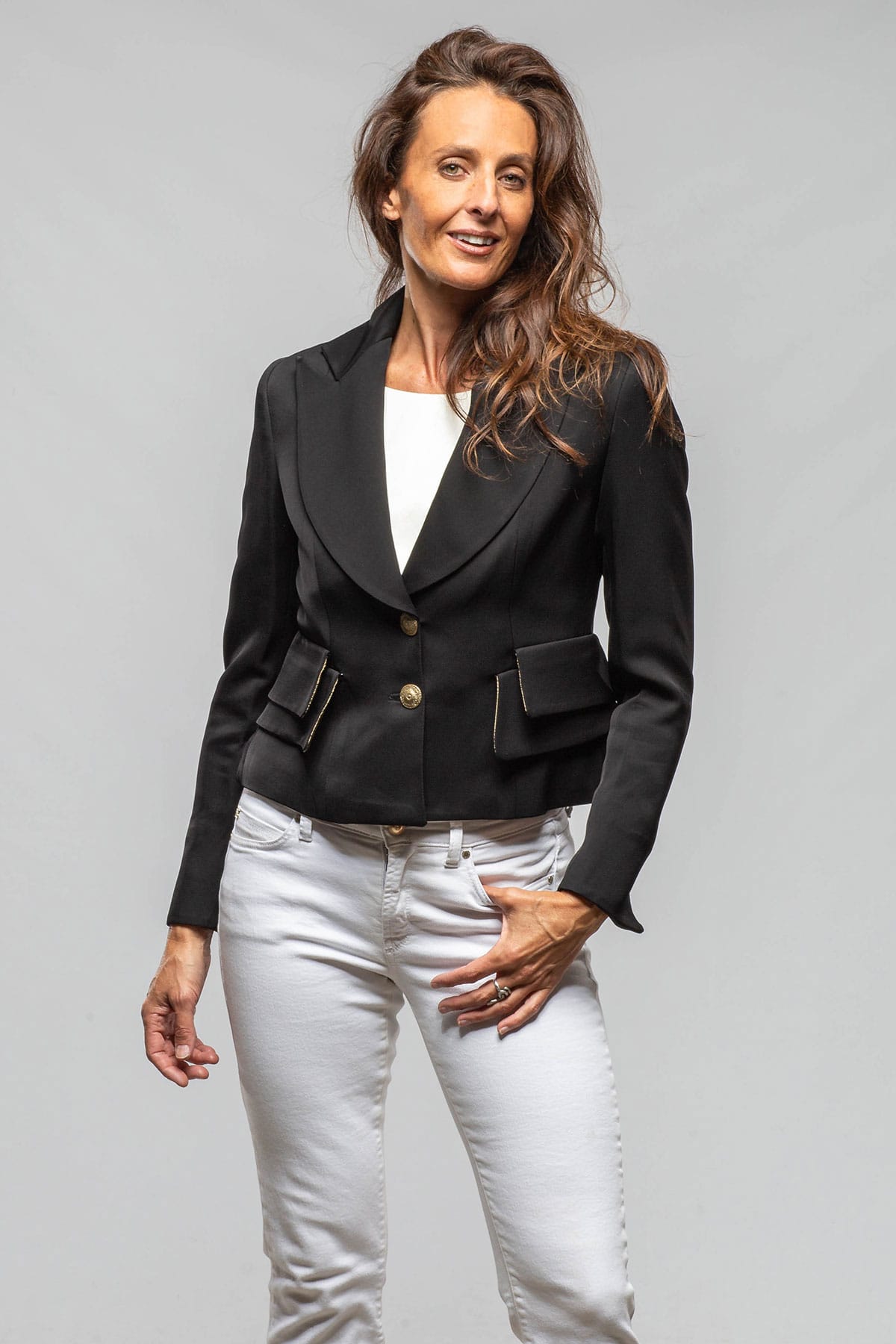 T.ba Sevilla Jacket In Black Sharkskin Ladies - Tailored - Jackets
