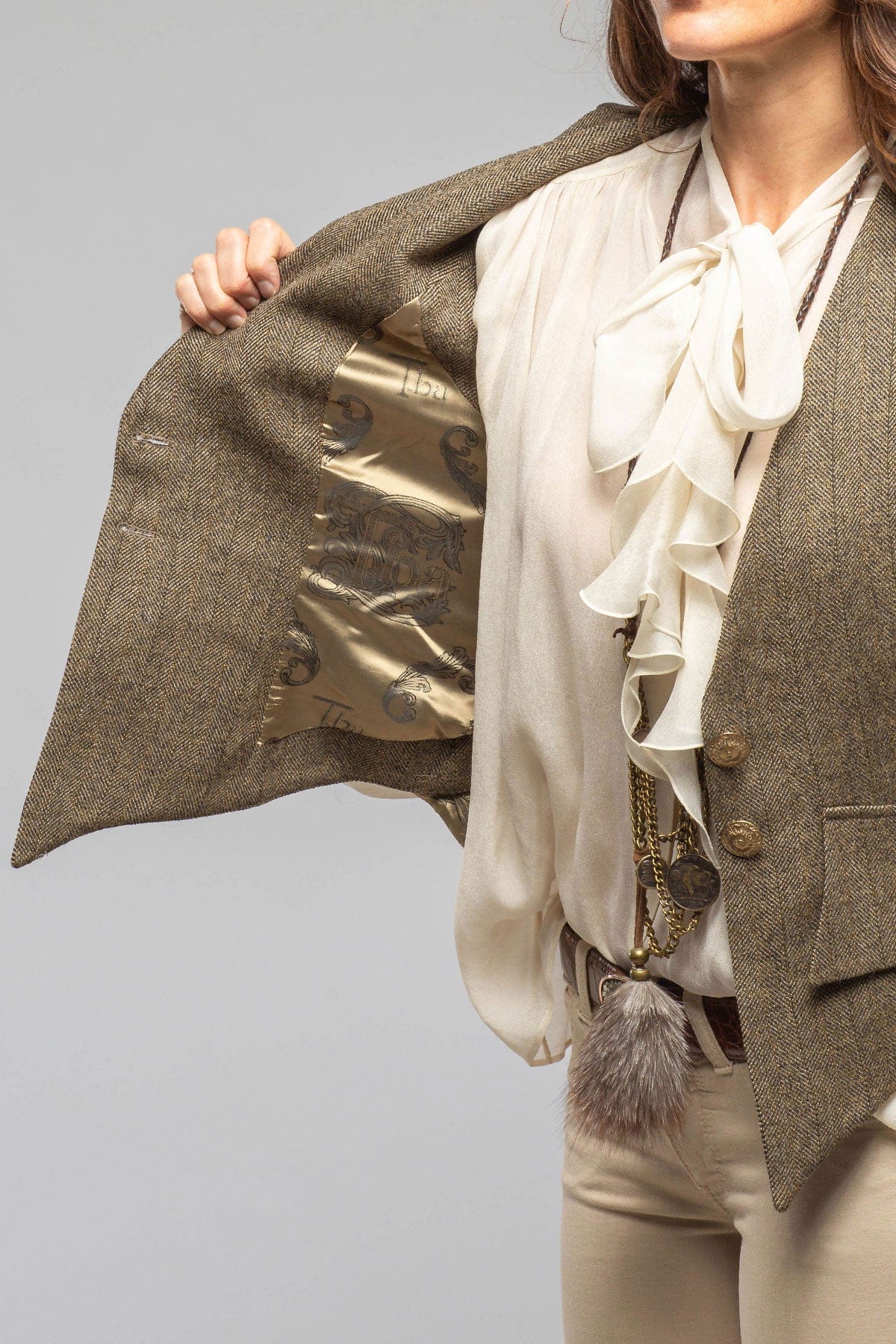 T.ba | Sonnet Tweed Vest | Axel's of Vail