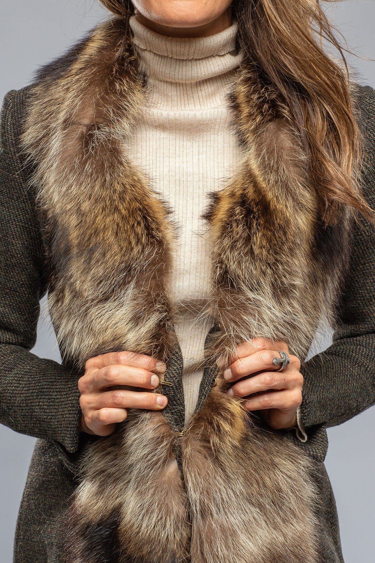 Fur trimmed coat online