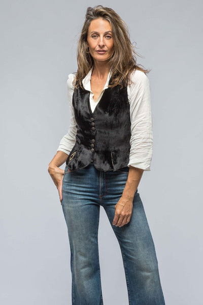 Tavira Velvet Front Vest In Black - AXEL'S