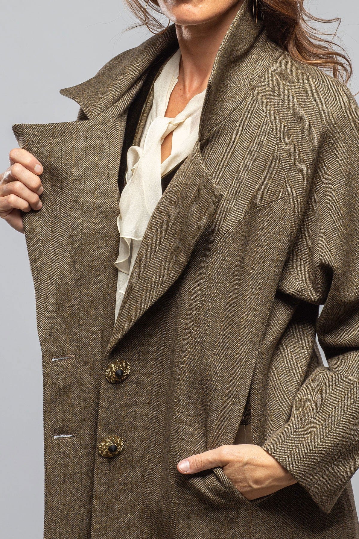 T.ba Yorkshire Oversized Tweed Coat | Axel's of Vail
