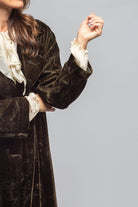 T.ba Yorkshire Oversized Velvet Coat In Dark Moss Print Ladies - Tailored - Jackets