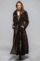 T.ba Yorkshire Oversized Velvet Coat In Dark Moss Print Ladies - Tailored - Jackets
