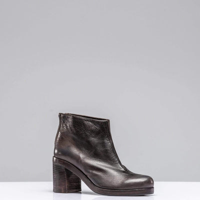 Bettina Short Boot In Grey - AXEL'S